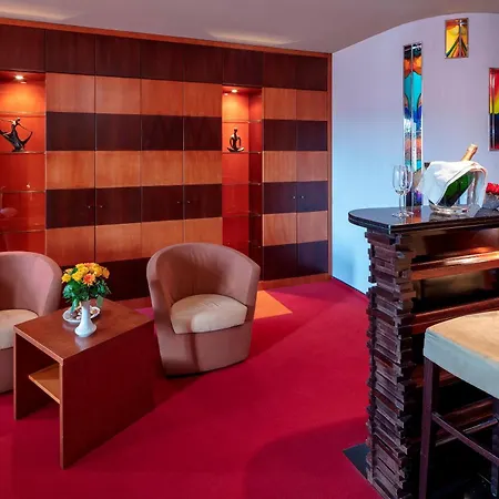 Hotel Charles-3